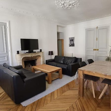 3 Pieces 4****, Au Coeur Du Quartier Historique Apartman Versailles Kültér fotó