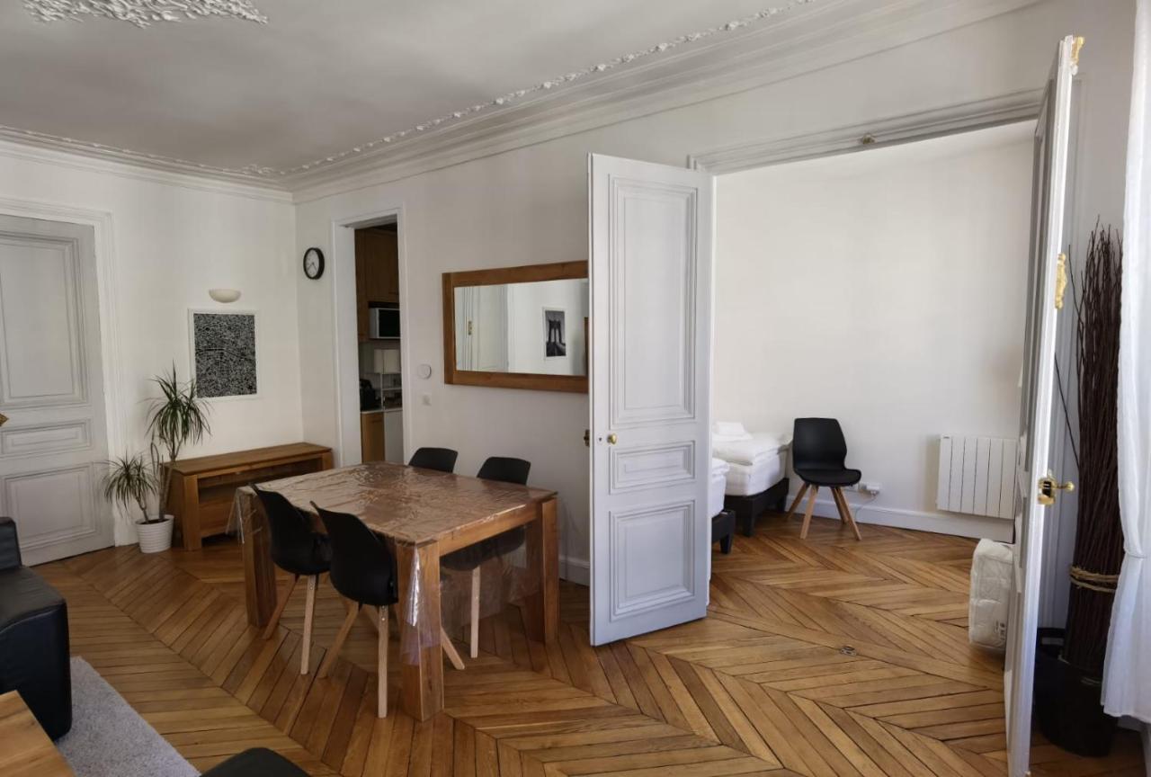 3 Pieces 4****, Au Coeur Du Quartier Historique Apartman Versailles Kültér fotó